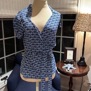 Inc shirt sleeve top size medium